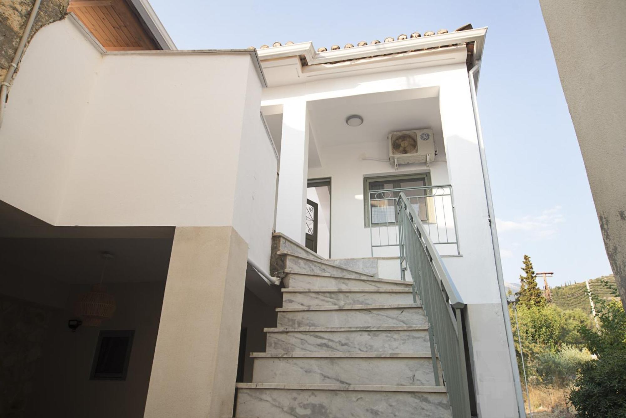 Kastoras Apartmán